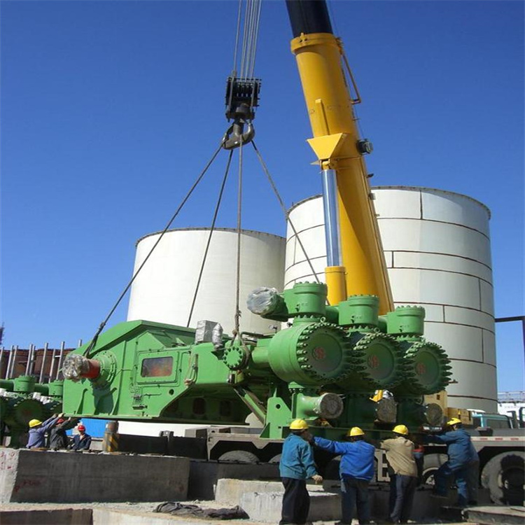 贵定吊车挤压碰撞致使的人员伤亡事故如何处理