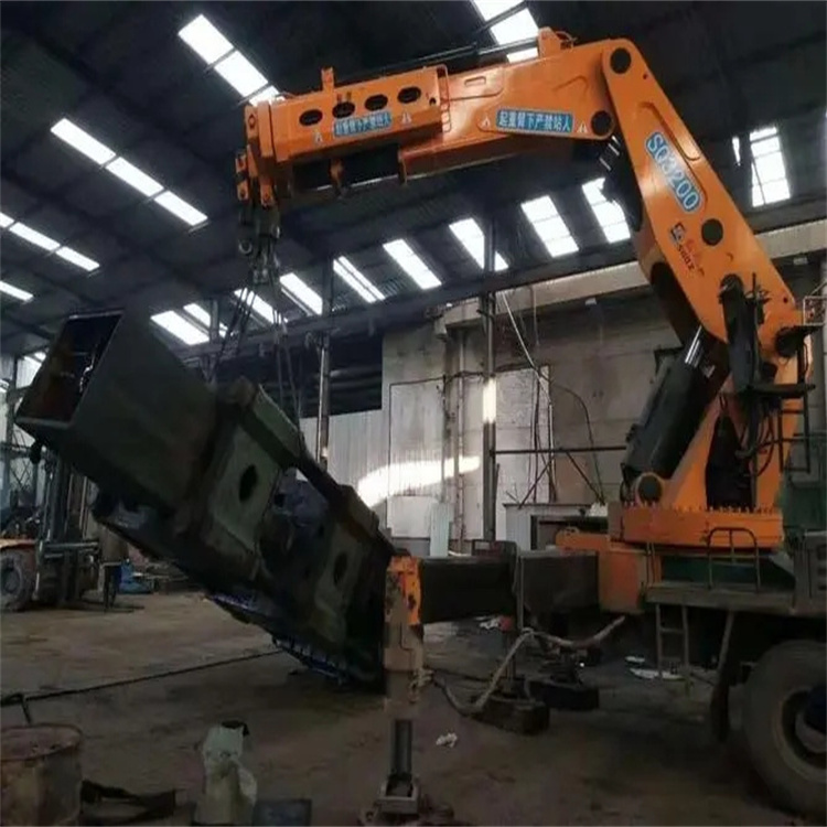 贵定折臂吊出租怎么收费