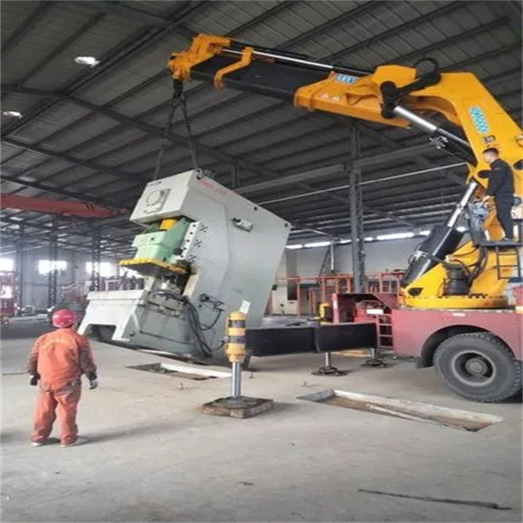 贵定80吨折臂吊车出租附近电话